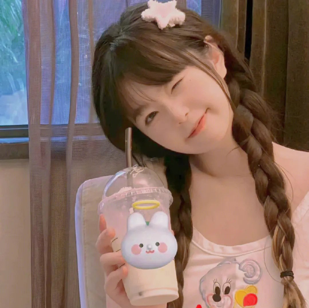 吧女斯黛拉
